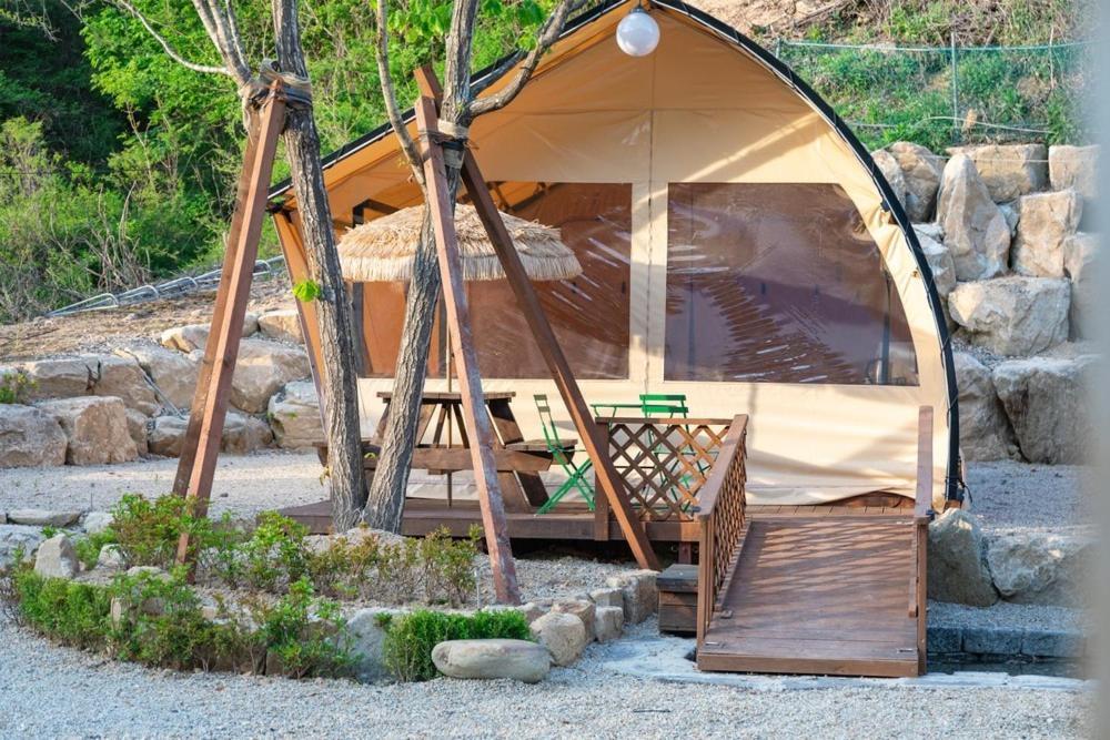 Hotel Inje Naerincheon Glamping Zimmer foto